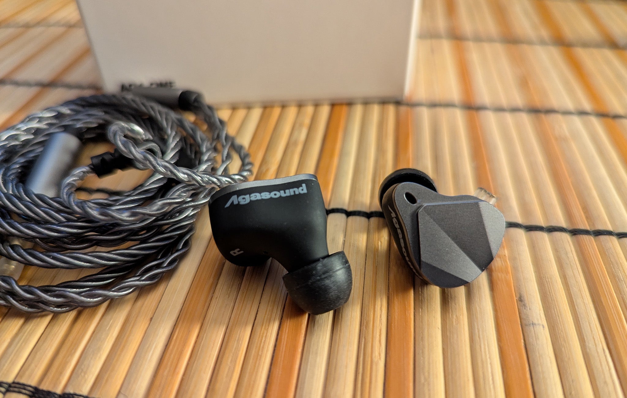 Agasound AgaOne: Well-rounded and Pleasant