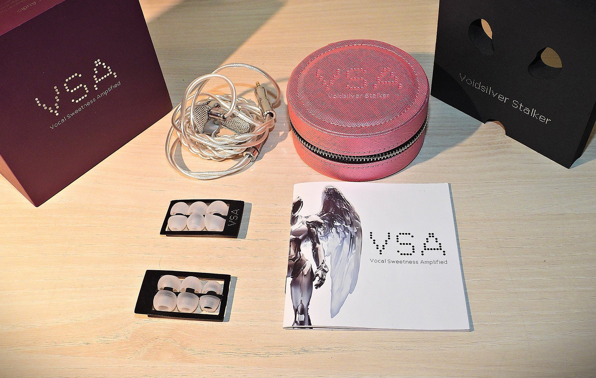 EarAcoustic Audio VSA-V1: A Dynamic Driver Can Do A Lot If You Know How to Tune It Well.