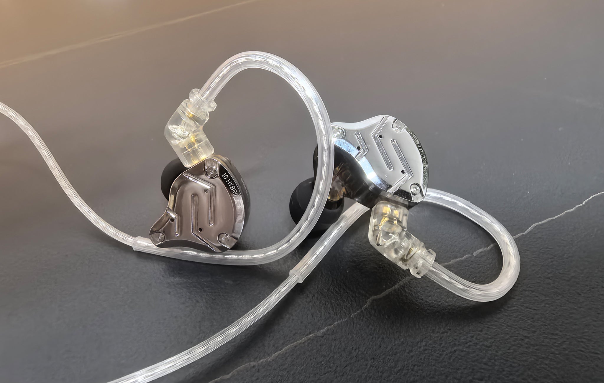 KZ ZS10 PRO 4BA+1DD Hybrid In Ear Monitors Headphones Reviews