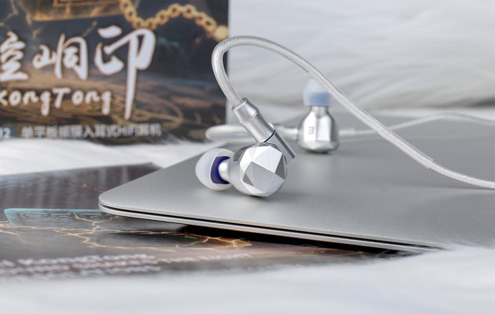 TRI Kongtong I2 In Ear Monitor Review: When Aerospace Craftsmanship Meets Planar Magnetic Driver - What HiFi Sparks Fly?