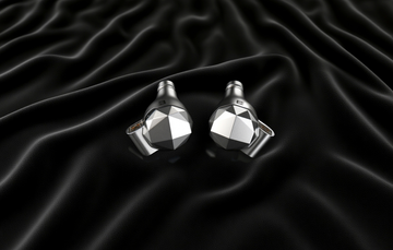 IEMs vs Earbuds: What’s the Difference and Why It Matters