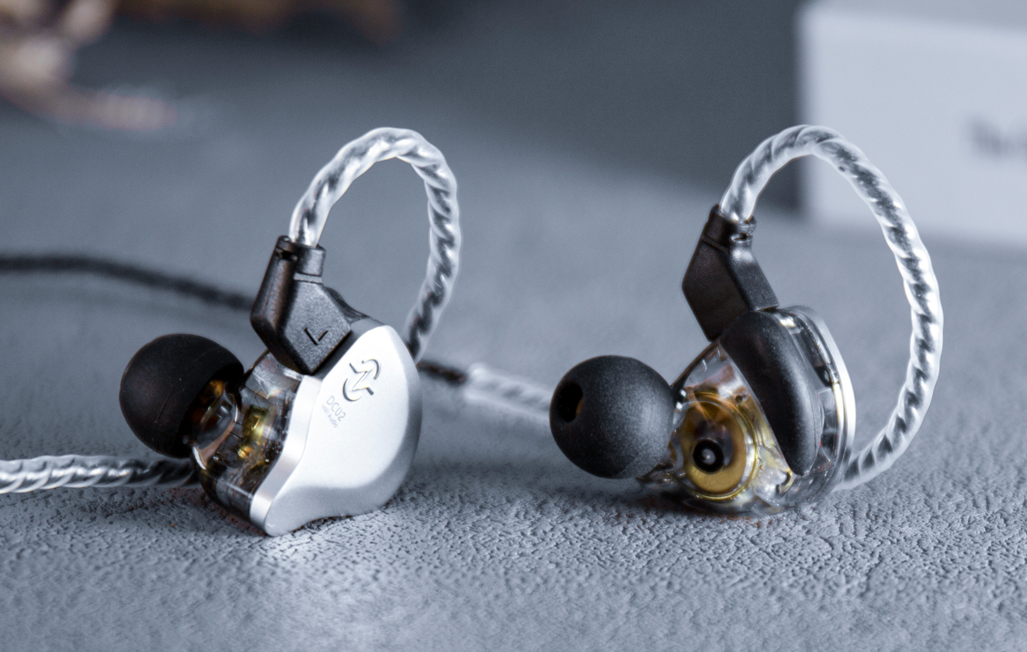 CCZ Solo DC02: A Generally Satisfactory Work