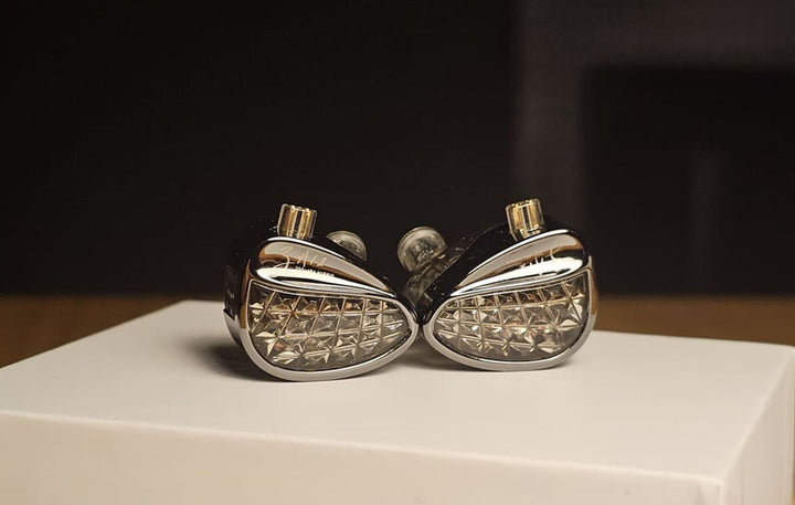 KZ ZA12 - KZ's treblehead IEM with some quirks