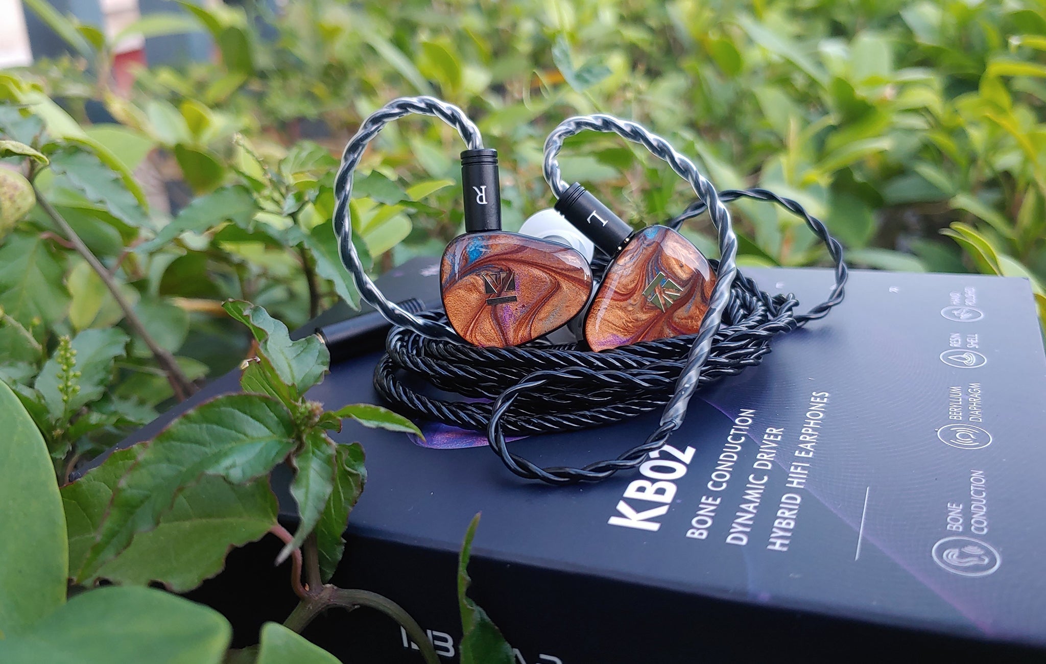 KBEAR KB02: The Affordable Bone Conduction Driver IEM