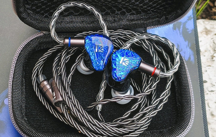 KBEar SR-8 Voyages: A Transparent and Balanced Journey by KBEar