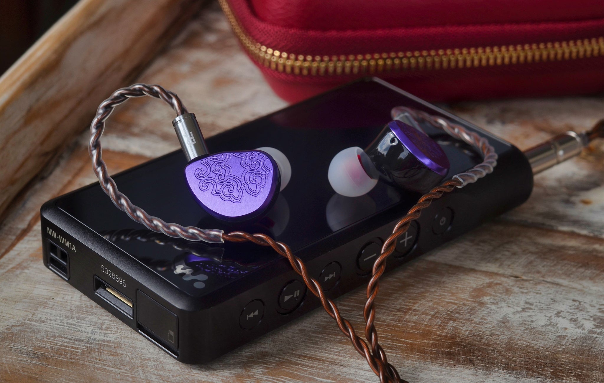 Tangzu ZeTian Wu: 14.5mm Planar Magnetic Driver, Purple, A Color