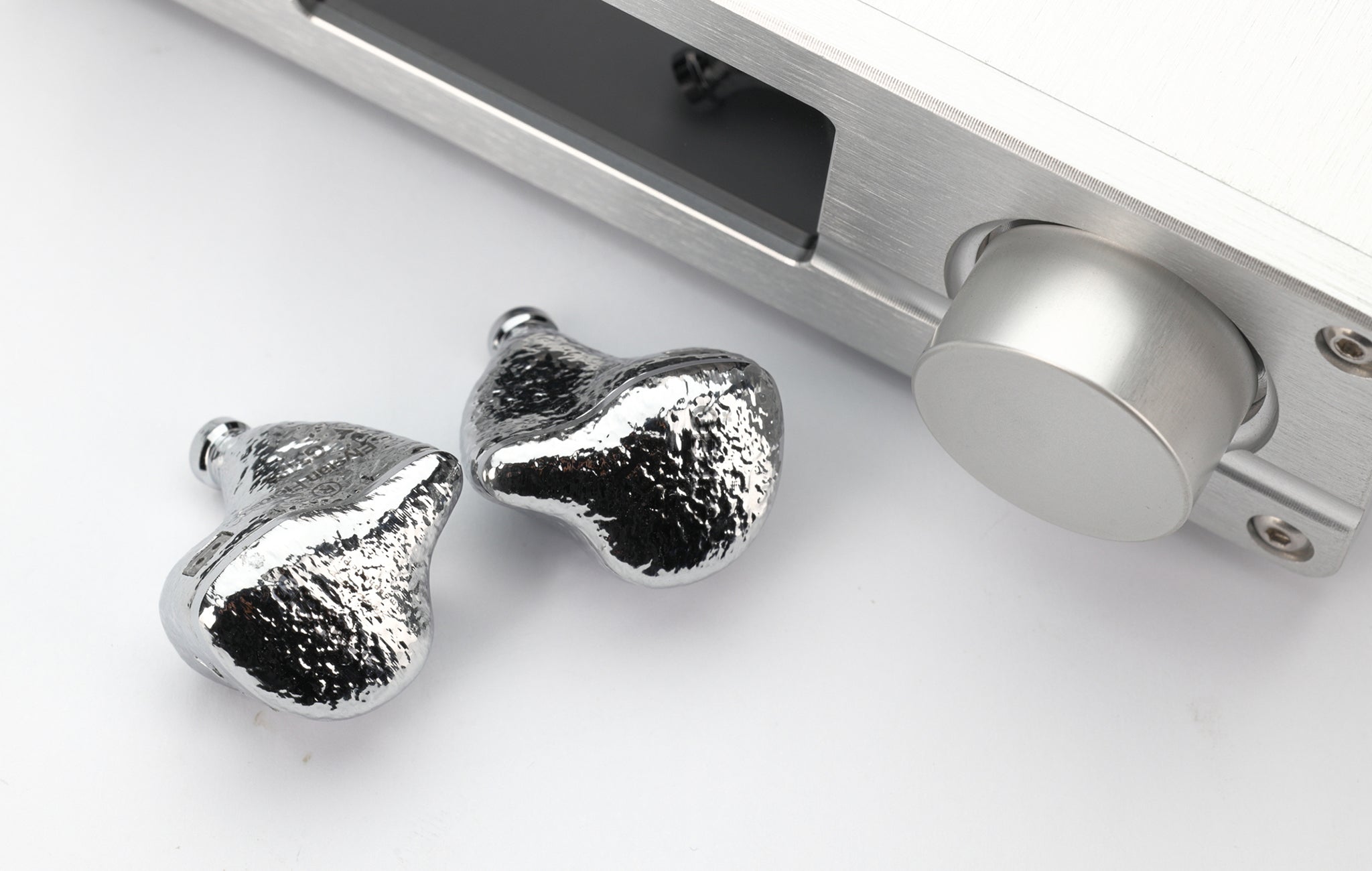 EarAcoustic-Audio GENESIS G318s Review