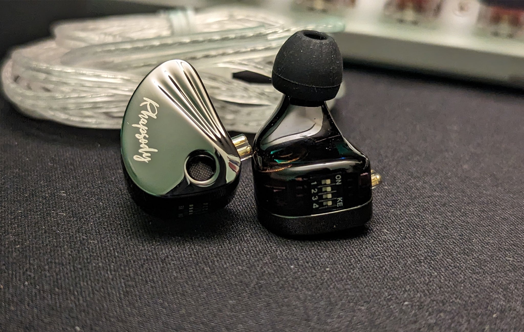 CCA Rhapsody 2DD+4BA Hybrid Driver HiFi IEMs Earphones Reviews